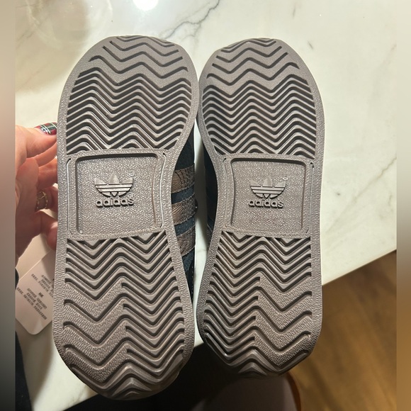 Sold-out adidas x Song for the Mute exclusive sneakers sz 7.5 Rare & collectible - Picture 9 of 9